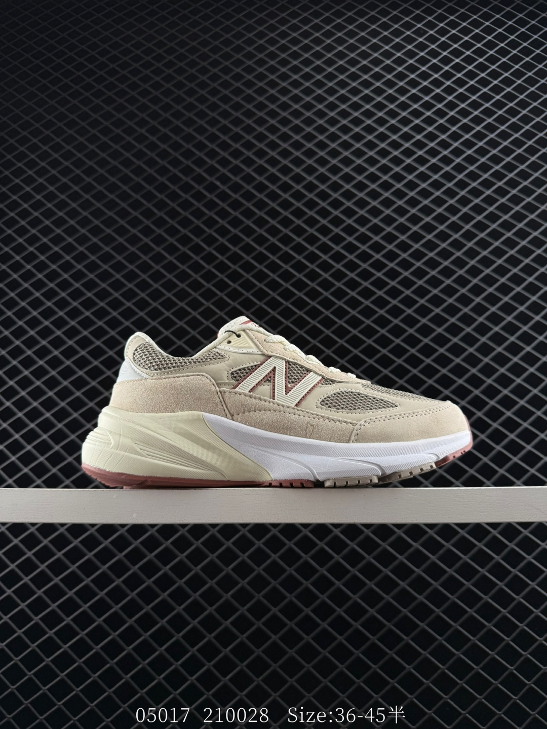 New Balance U990